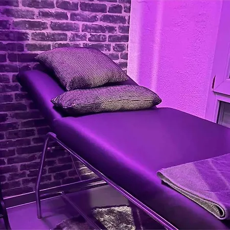 50 Nuances De Bonheur A 2, Balneo, Table Massages * Ρουέν